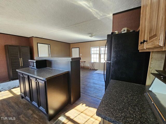 68 Poplar Springs Road, Greeneville, TN 37743