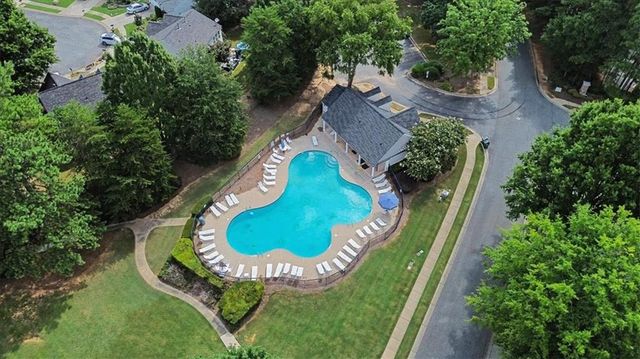 111 Village Trace, Woodstock, GA 30188