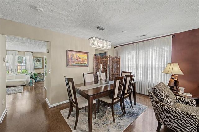 111 Village Trace, Woodstock, GA 30188