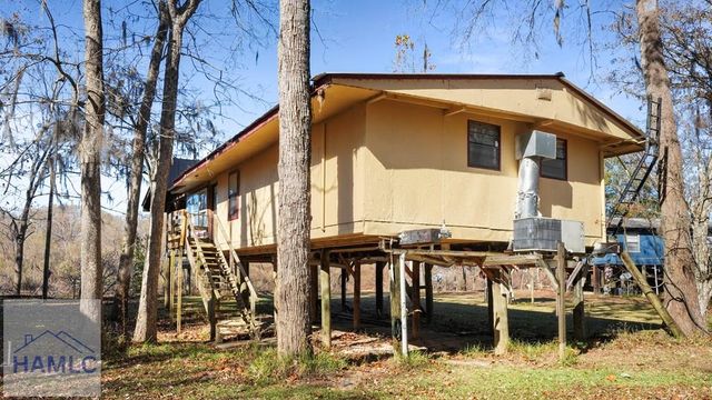 685 Brook Road, Jesup, GA 31545