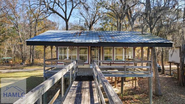 685 Brook Road, Jesup, GA 31545