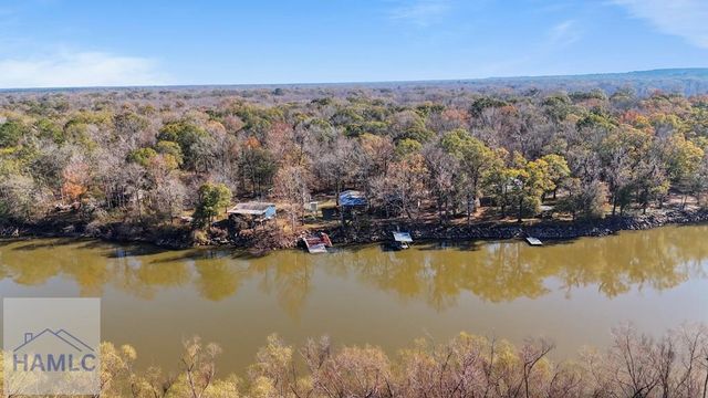 685 Brook Road, Jesup, GA 31545