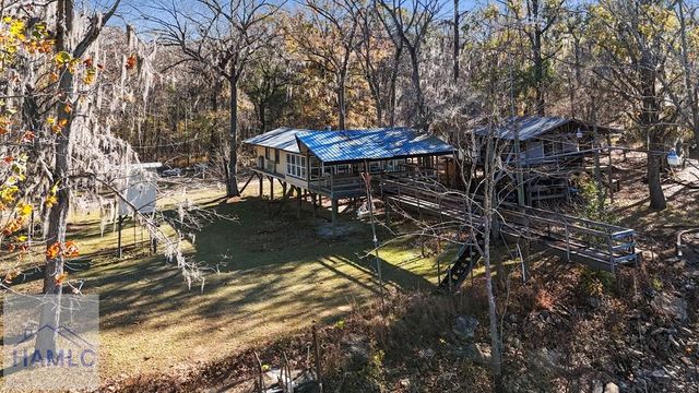 685 Brook Road, Jesup, GA 31545