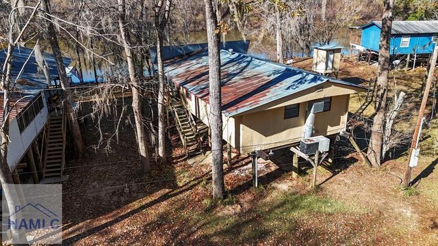 685 Brook Road, Jesup, GA 31545