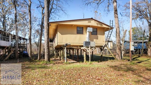 685 Brook Road, Jesup, GA 31545