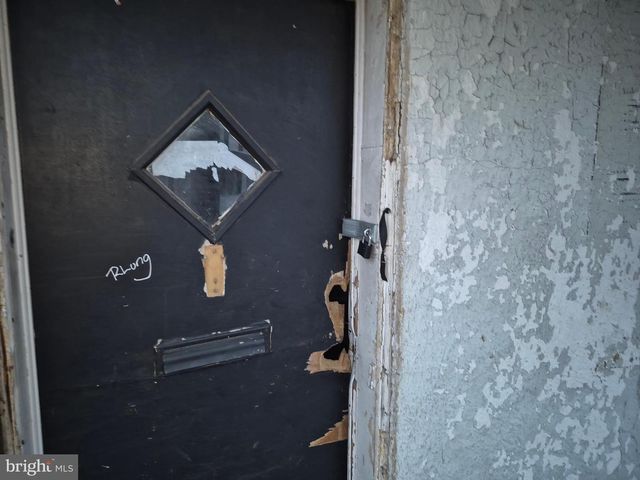 5261 CORDELIA AVE, Baltimore, MD 21215