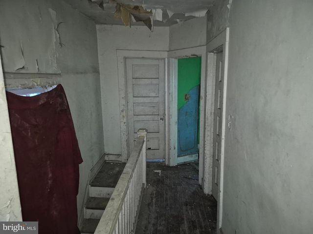 5261 CORDELIA AVE, Baltimore, MD 21215