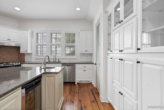 5 Avenue of the Waters ., Pike Road, AL 36064