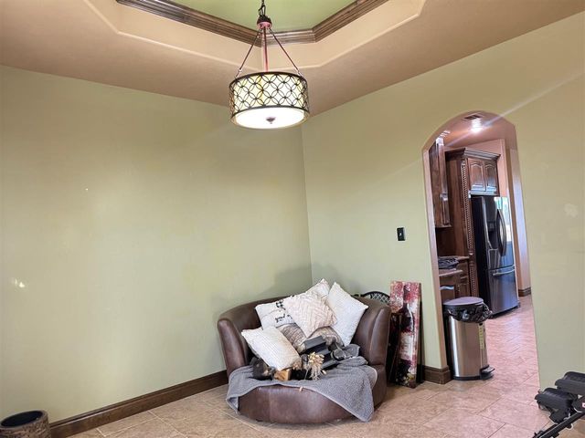 108 London Dr, Elgin, OK 73538