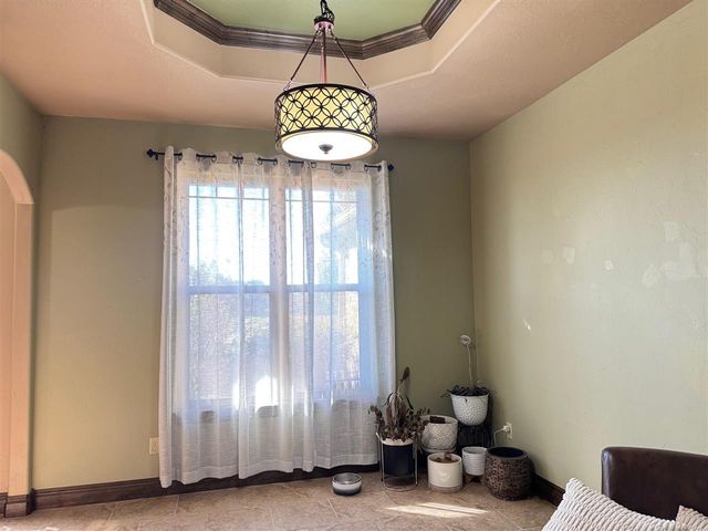 108 London Dr, Elgin, OK 73538