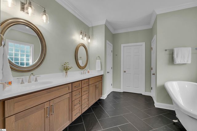 11 Rice Street, Greenville, SC 29605