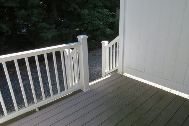 14 Hartshorn Pl 14, Walpole, MA 02081