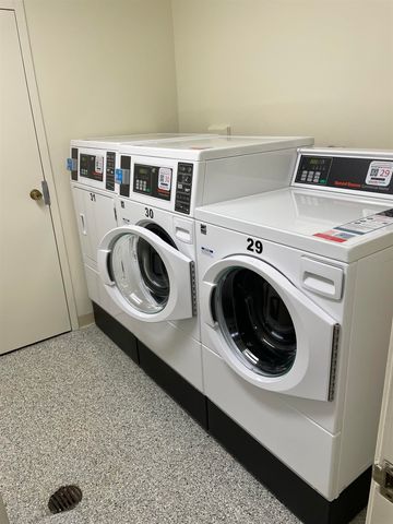 8 Northbrook Dr Unit 803, Manchester, NH 03102
