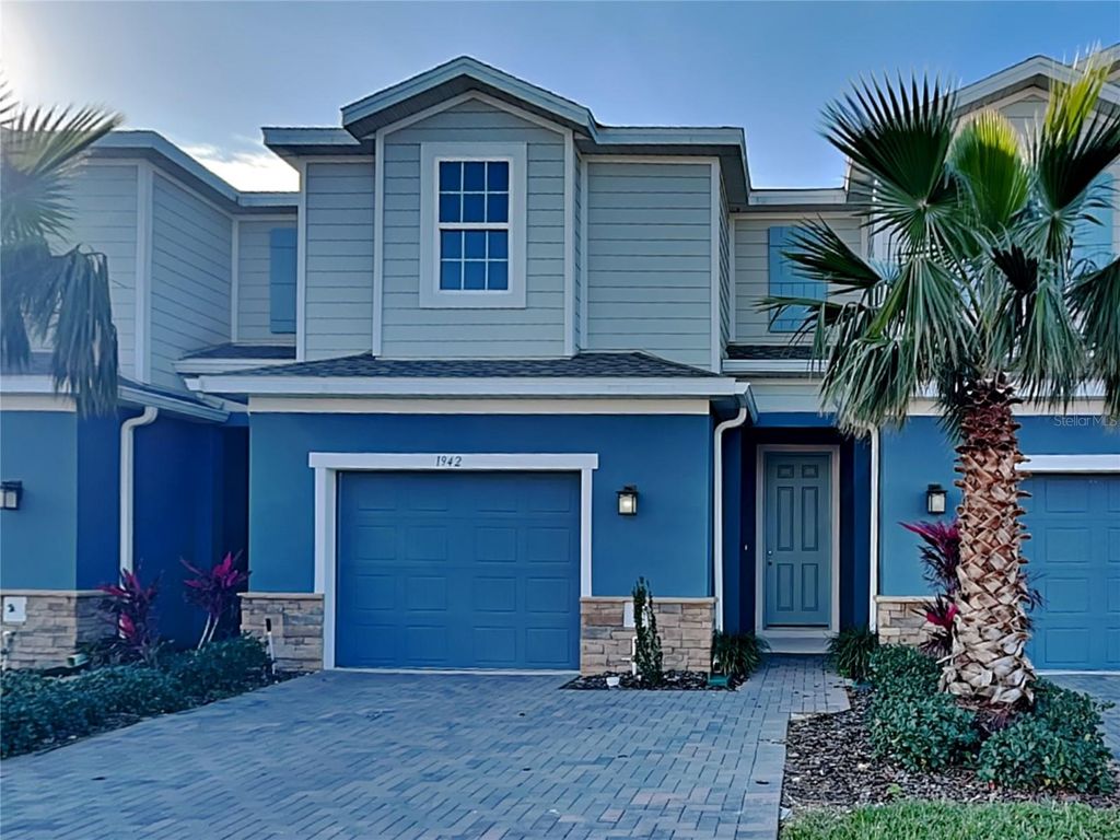 1942 HOLDEN RIDGE LANE, Clermont, FL 34715