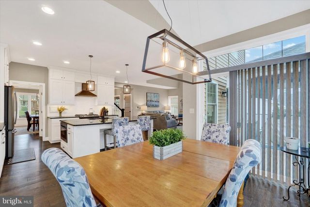 2584 HEPPLEWHITE DR, York, PA 17404