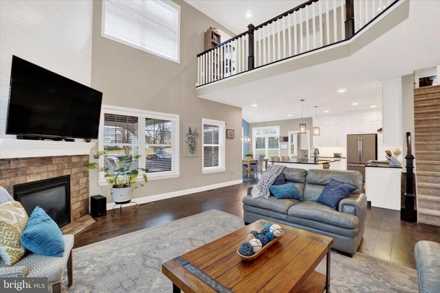 2584 HEPPLEWHITE DR, York, PA 17404