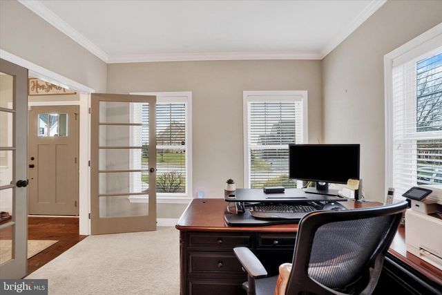 2584 HEPPLEWHITE DR, York, PA 17404