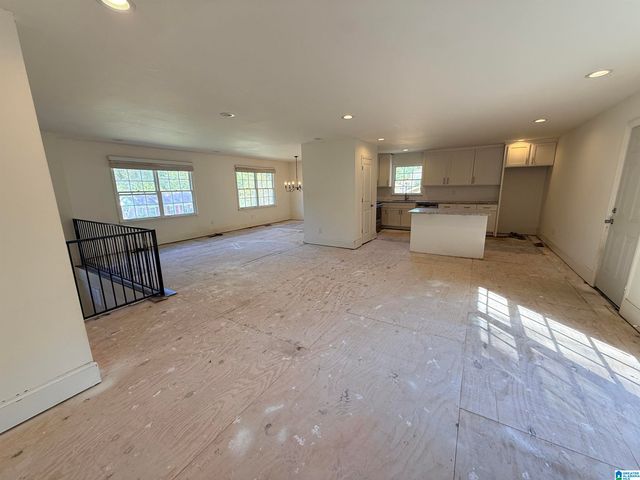 1305 WESTMINSTER PLACE, Birmingham, AL 35235