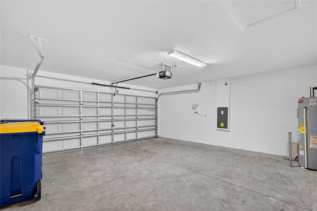 8598 PARSONS HILL BOULEVARD, Wesley Chapel, FL 33545