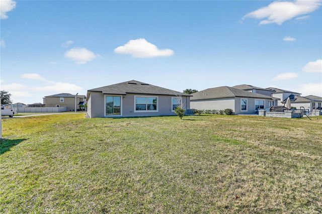 8598 PARSONS HILL BOULEVARD, Wesley Chapel, FL 33545