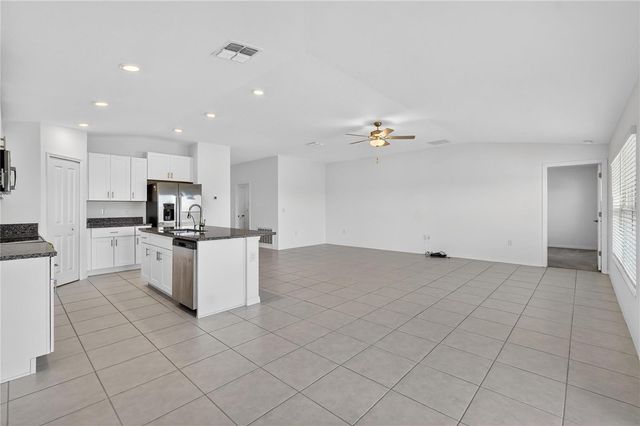 8598 PARSONS HILL BOULEVARD, Wesley Chapel, FL 33545