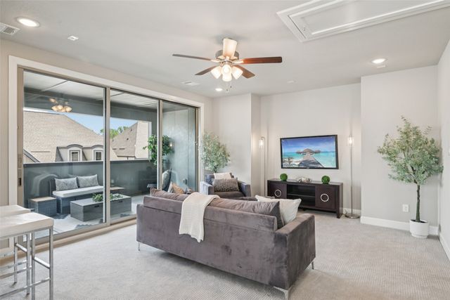 7024 Mistflower Lane, Dallas, TX 75231