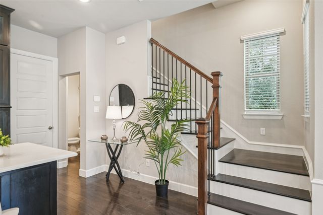 7024 Mistflower Lane, Dallas, TX 75231