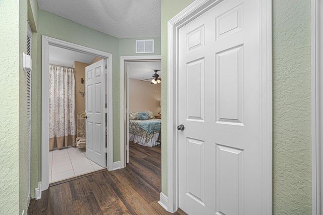 2036 SE Avon Park Drive, Port St Lucie, FL 34952