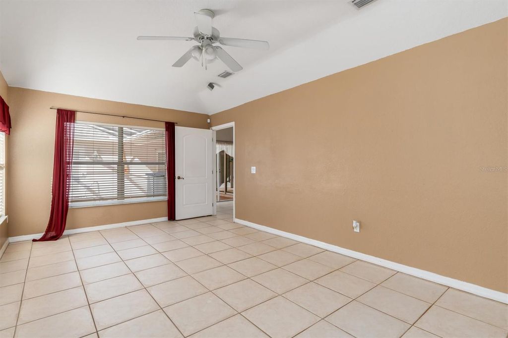 Image 24 of property listing at 3707 GIBLIN DRIVE, North Port, FL 34286