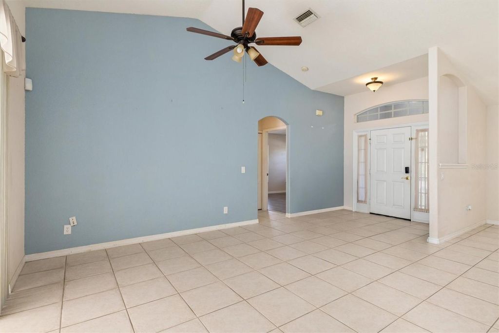Image 9 of property listing at 3707 GIBLIN DRIVE, North Port, FL 34286