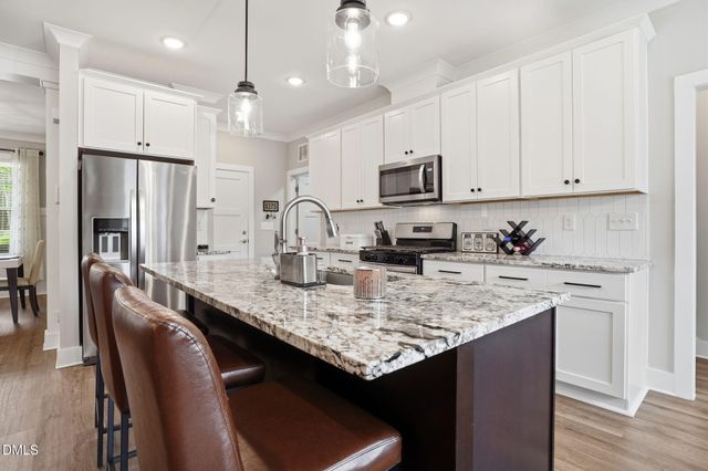 4240 Marsh Vw Lane, Zebulon, NC 27597