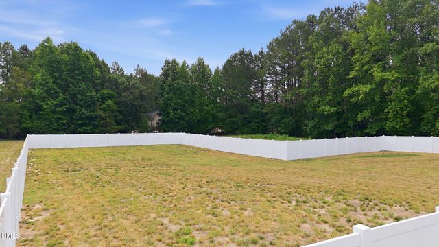 4240 Marsh Vw Lane, Zebulon, NC 27597