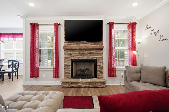 4240 Marsh Vw Lane, Zebulon, NC 27597