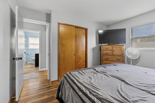 876 Lenore Avenue, Columbus, OH 43224