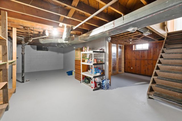 876 Lenore Avenue, Columbus, OH 43224