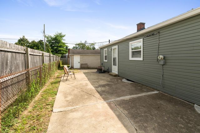 876 Lenore Avenue, Columbus, OH 43224