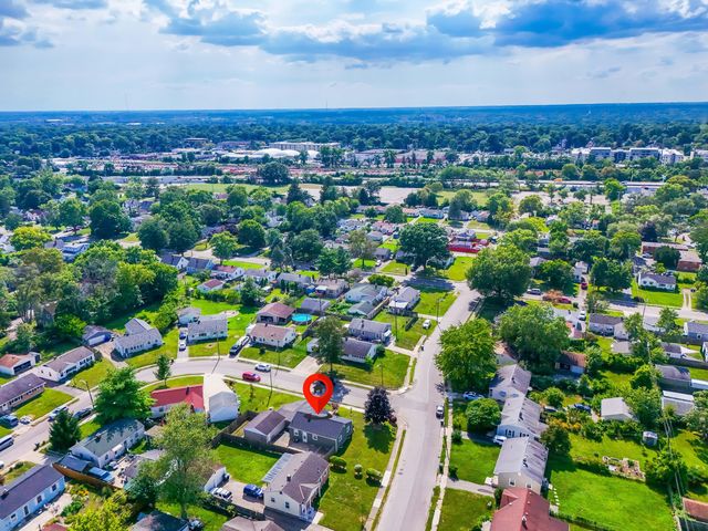 876 Lenore Avenue, Columbus, OH 43224