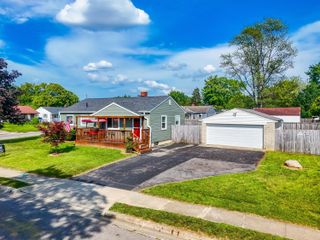 876 Lenore Avenue, Columbus, OH 43224