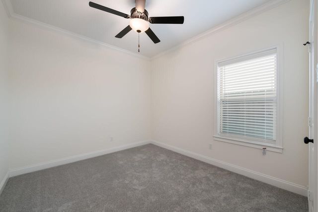 336 Camellia Drive, Hewitt, TX 76643