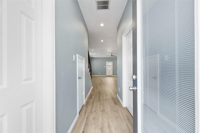 7813 Sealey Street, Houston, TX 77088