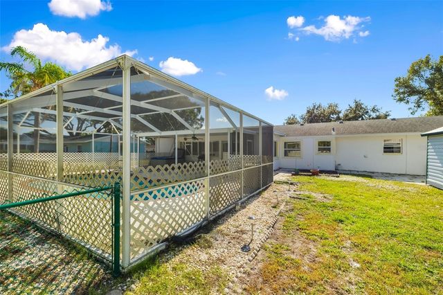 803 PLUM TREE LANE, Sarasota, FL 34243