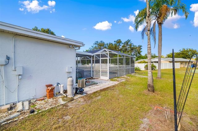803 PLUM TREE LANE, Sarasota, FL 34243