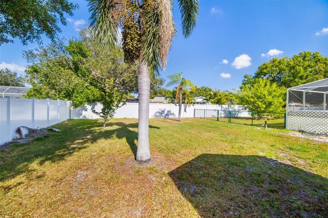 803 PLUM TREE LANE, Sarasota, FL 34243