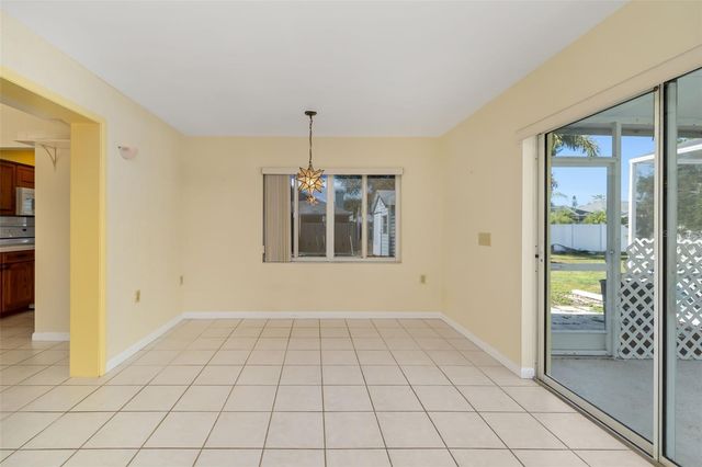 803 PLUM TREE LANE, Sarasota, FL 34243
