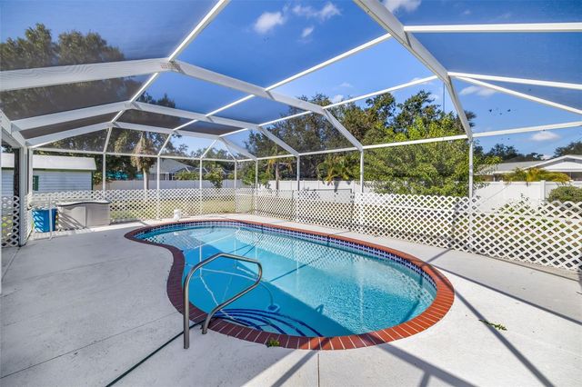 803 PLUM TREE LANE, Sarasota, FL 34243