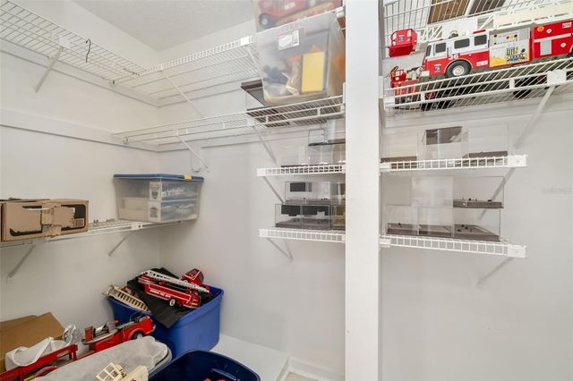 803 PLUM TREE LANE, Sarasota, FL 34243