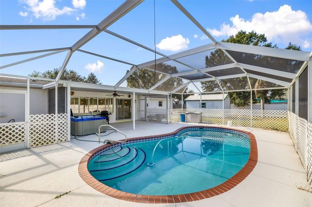 803 PLUM TREE LANE, Sarasota, FL 34243