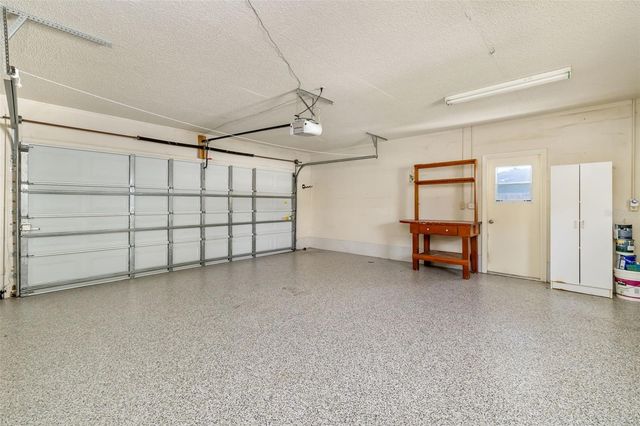 803 PLUM TREE LANE, Sarasota, FL 34243