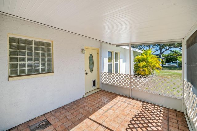 803 PLUM TREE LANE, Sarasota, FL 34243