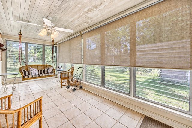 3111 Fondren Street, La Porte, TX 77571
